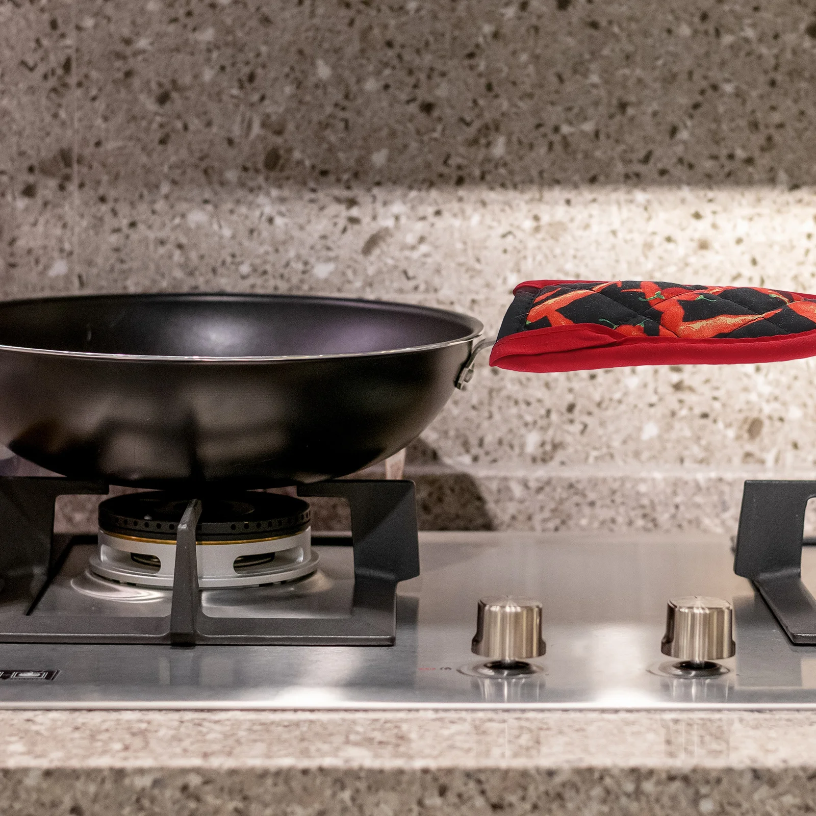 

2 Pcs Pot H Covers Hot Pan H Sleeves Cast Iron Skillet Lid Holders Cotton Thermal Protection Kitchen Tools Black White