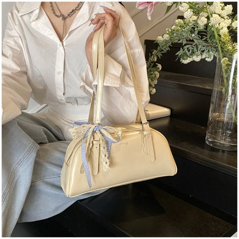 Unique Vintage Diaper Bag Fashionable Paris Style Tote Large Capacity Leather Crossbody For Daily Leisure Women