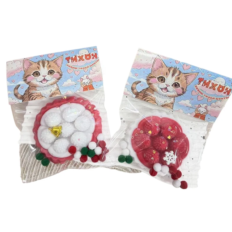 Kawaii Christmas Cat Claw Squeeze Toy Soft Mochi Slow Rebound Stress Relief Toys For Girls Cute Xmas Gifts