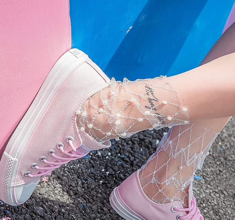 Girl fashion sweet wind pearl lace stacking socks, thin mesh fairy tide ins cute breathable medium tube socks