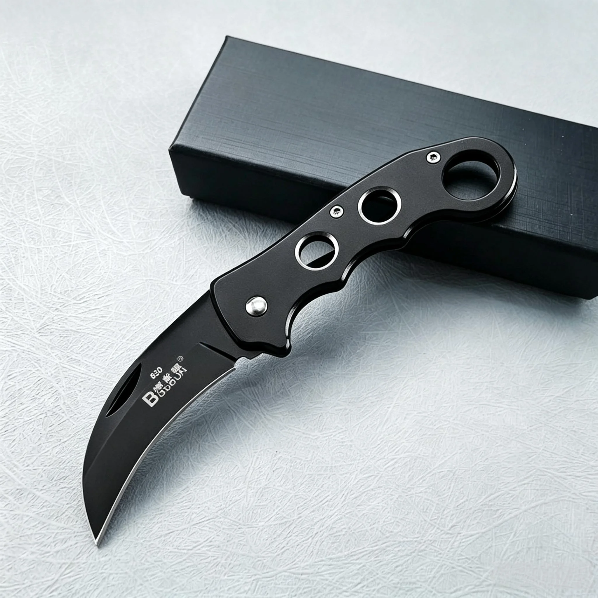 NEW 1/2Pcs Outdoor Eagle Folding Knife Curved Detached Short Folding Portable Shape Outdoor Pocket Knife For Men