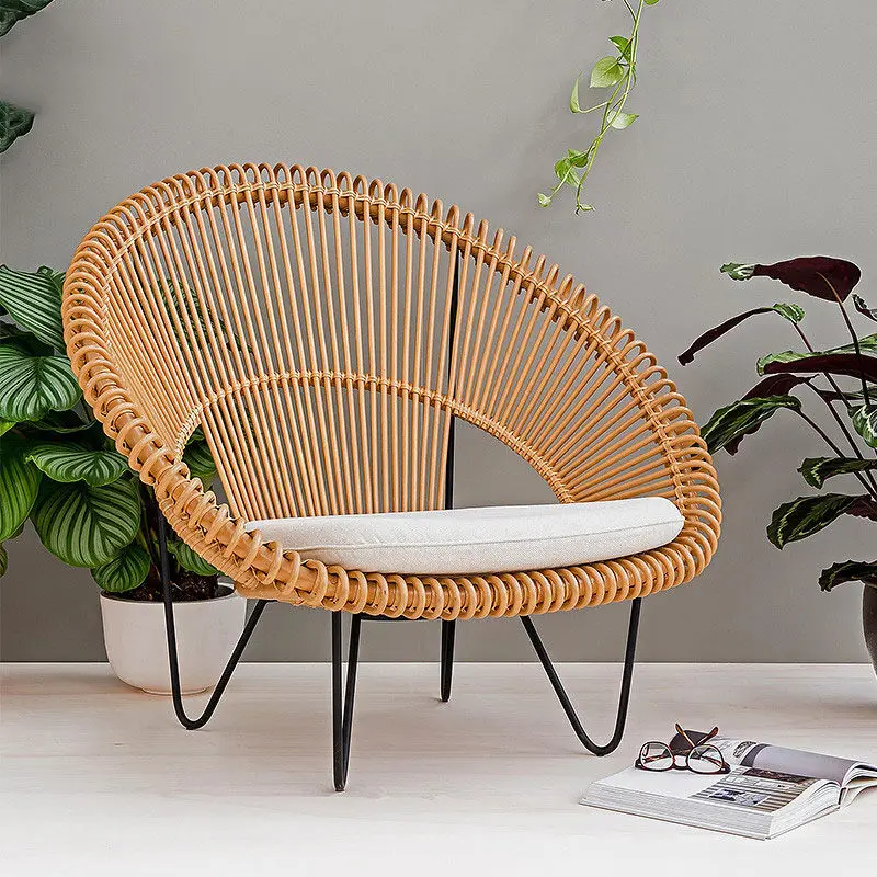 

Уличный компактный диван, столы и стулья для балкона, современные простые стулья из ротанга.