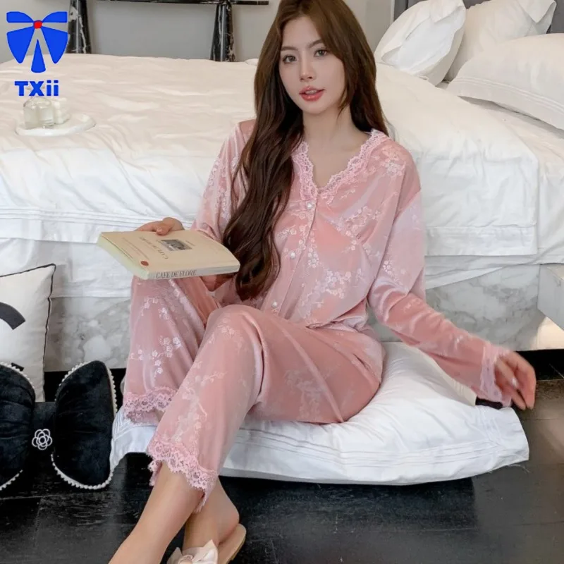 Embossed Diamond Lace Long-sleeved Home Clothes High-end Sense Three-dimensional French V-neck Autumn and Winter Women\'s Pajamas