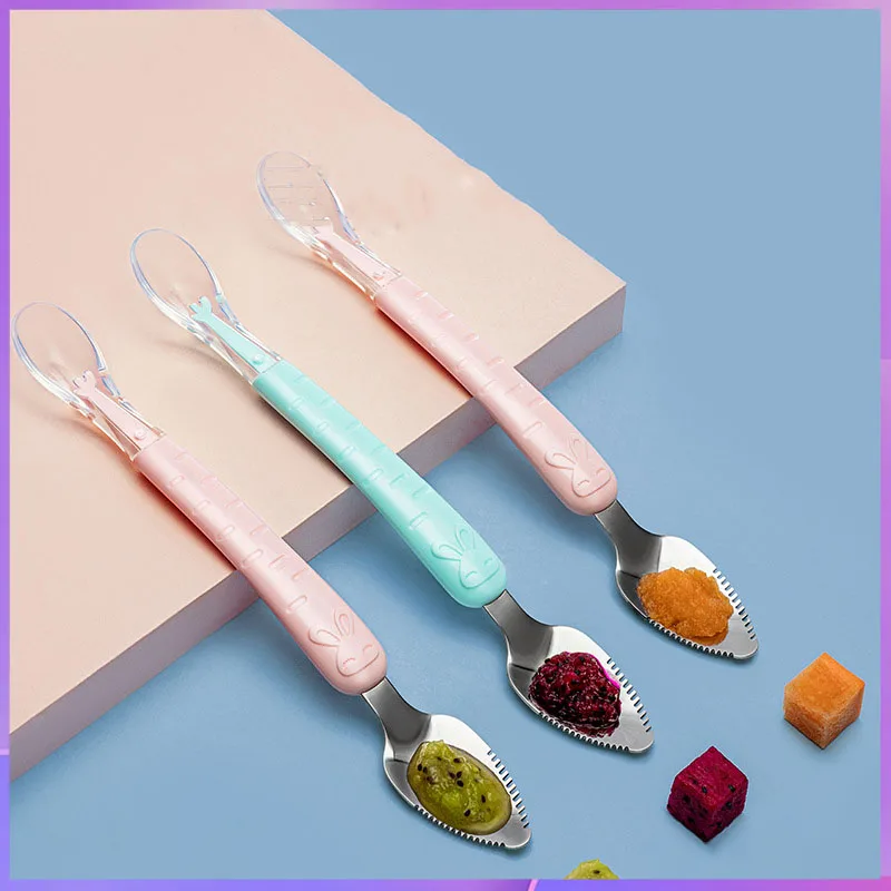 Double headed scraper spoon for eating apple puree, scraper spoon for scraping fruit puree, tool for feeding and baby food aid