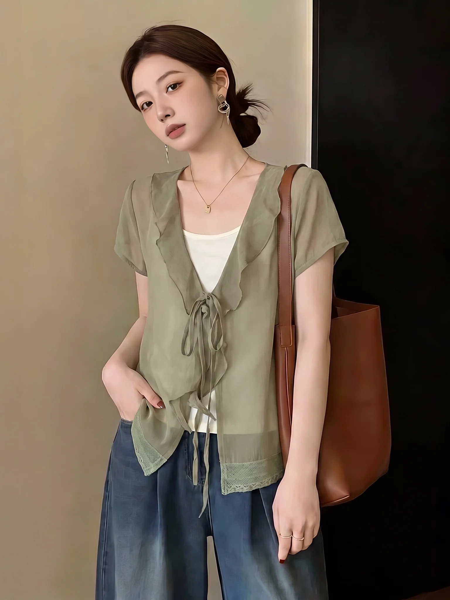 

Green Lace Trim V-Neck Shoulder Length Chiffon Shirt Women's Summer New Style Big Size Fat MM Fake Two-Piece Top Commute Style