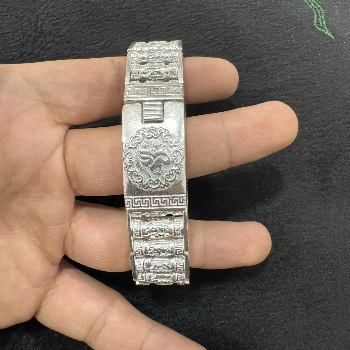 Tibetan Silver Six-character Mantra Transfer Bracelet Fashionable Men Women Couple Bangles Personalized Gift