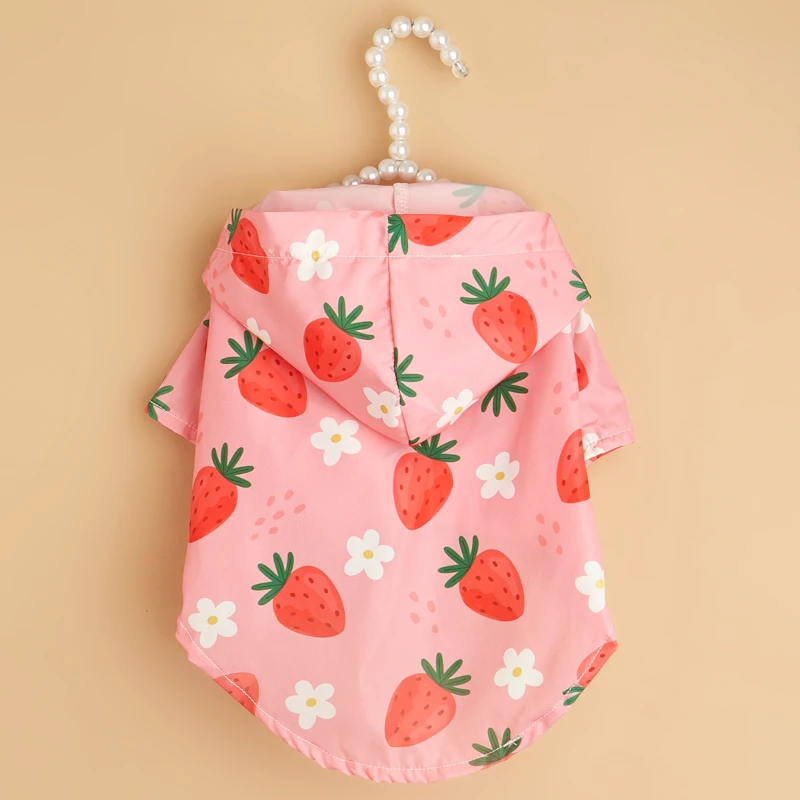 Cartoon Strawberry Pet Raincoat Fruit Strawberry Pattern Cat and Dog Universal Waterproof Comfortable Puppy Raincoat Dog Costume