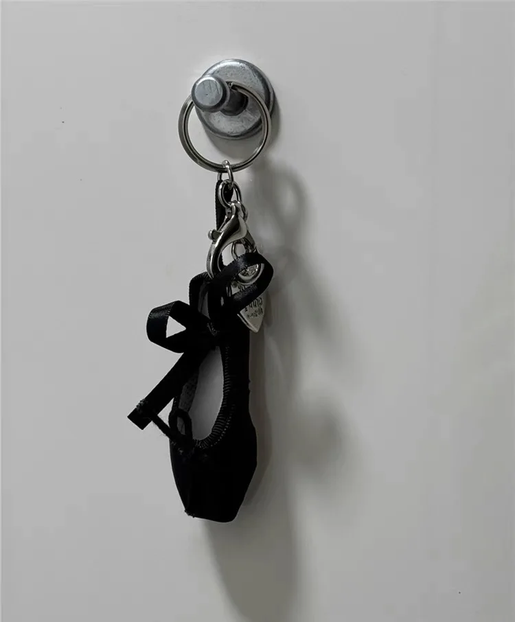 ballet keychain Ballet Shoes Keychain Phone Charm Handmade Mini Ballet Shoes Pendant Elegant Keyring Ballet Shoes Key Holder