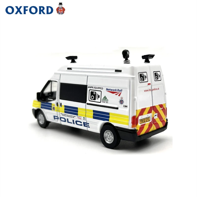 Diecast OXFORD Scala 1:76 Ford LWB Trasportatore di segnale di rete Modello di auto in lega Giocattolo da collezione Regalo Souvenir Display Ornamento