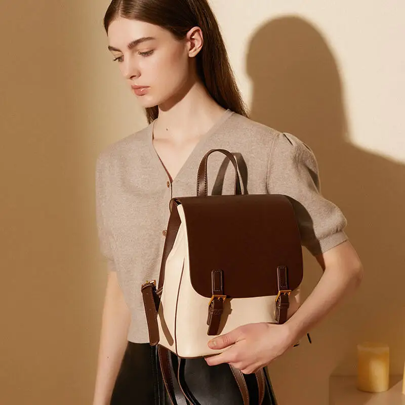 2026 New Spring/Summer Female College Students, Simple Backpack, Large Capacity Travel Backpack Women