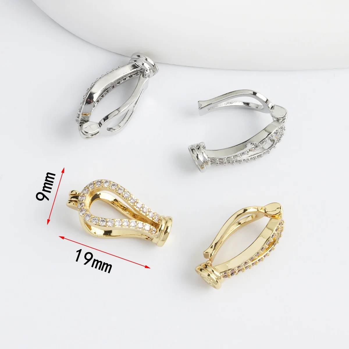 1 قطعة النحاس مطلية بالذهب الزركون Y على شكل سترة سلسلة كليب اللؤلؤ قلادة سوار كليب Diy بها بنفسك مجوهرات اكسسوارات المواد