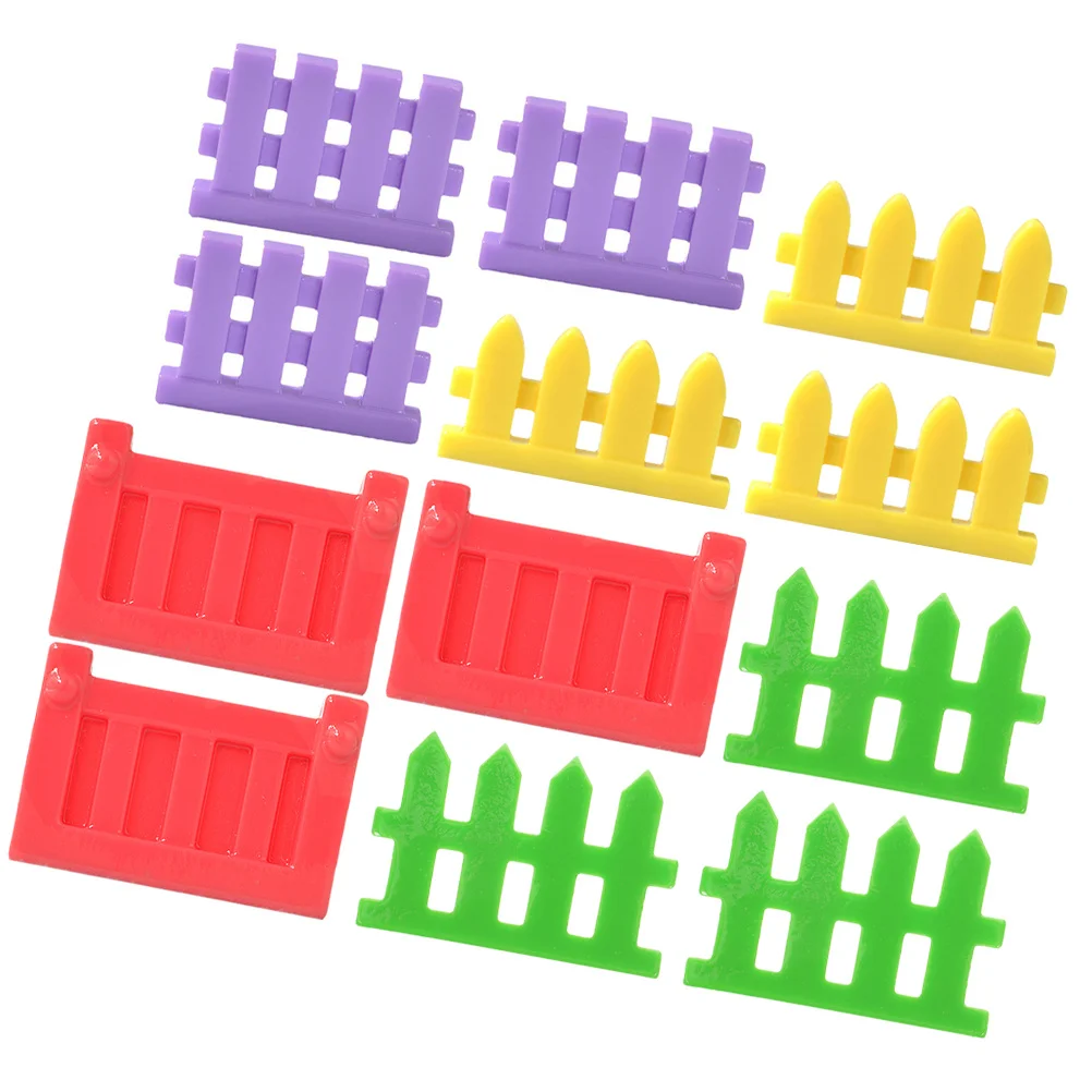 

24Pcs Mini Resin Garden Fence Miniature Durable Ornament for DIY Micro Landscape Dollhouse Decor Mini Fence Garden Decoration