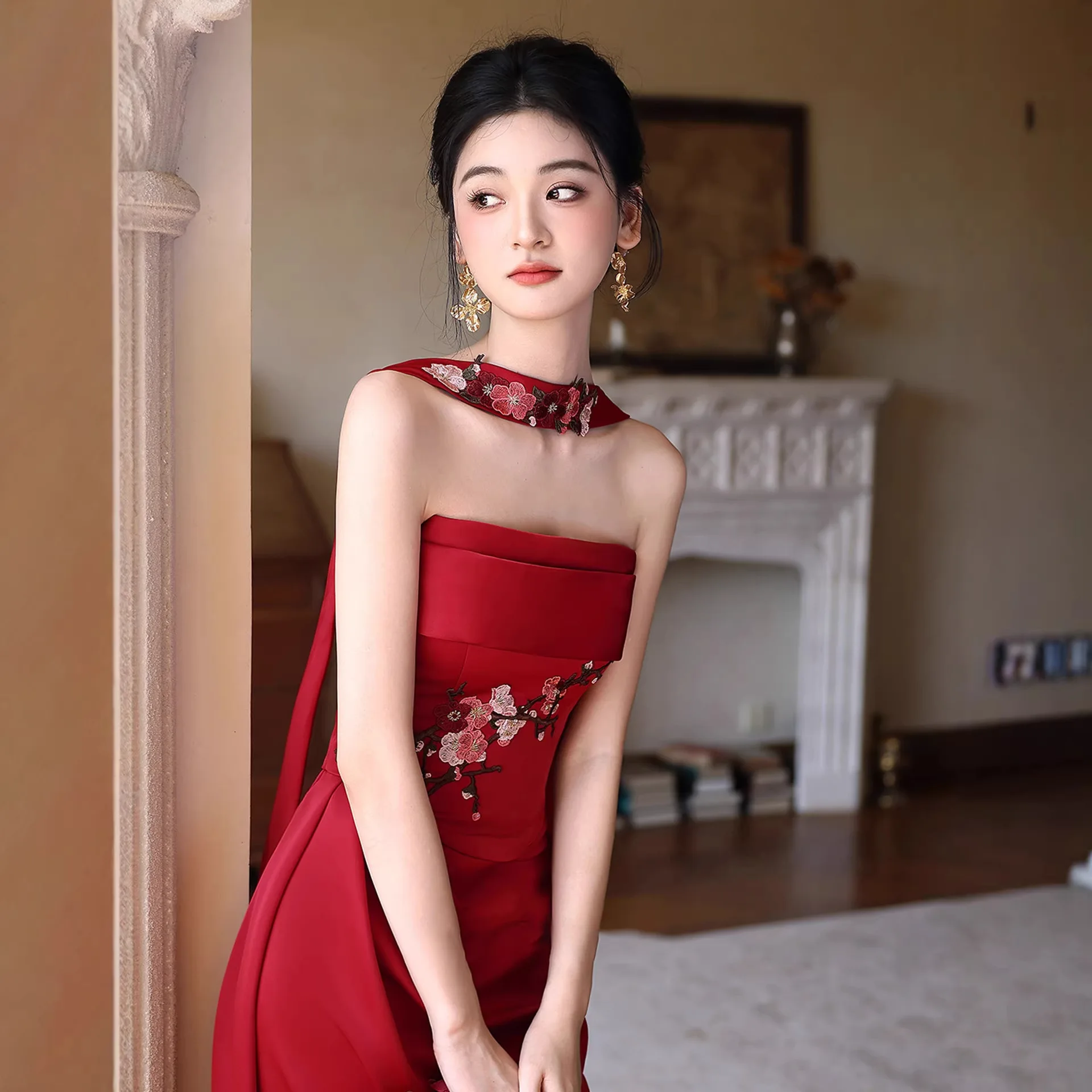 

Beautiful Tube Top Engagement Evening Dress 2026 New Chinese Style Red Toast Dress Little Wedding Morning Gowns