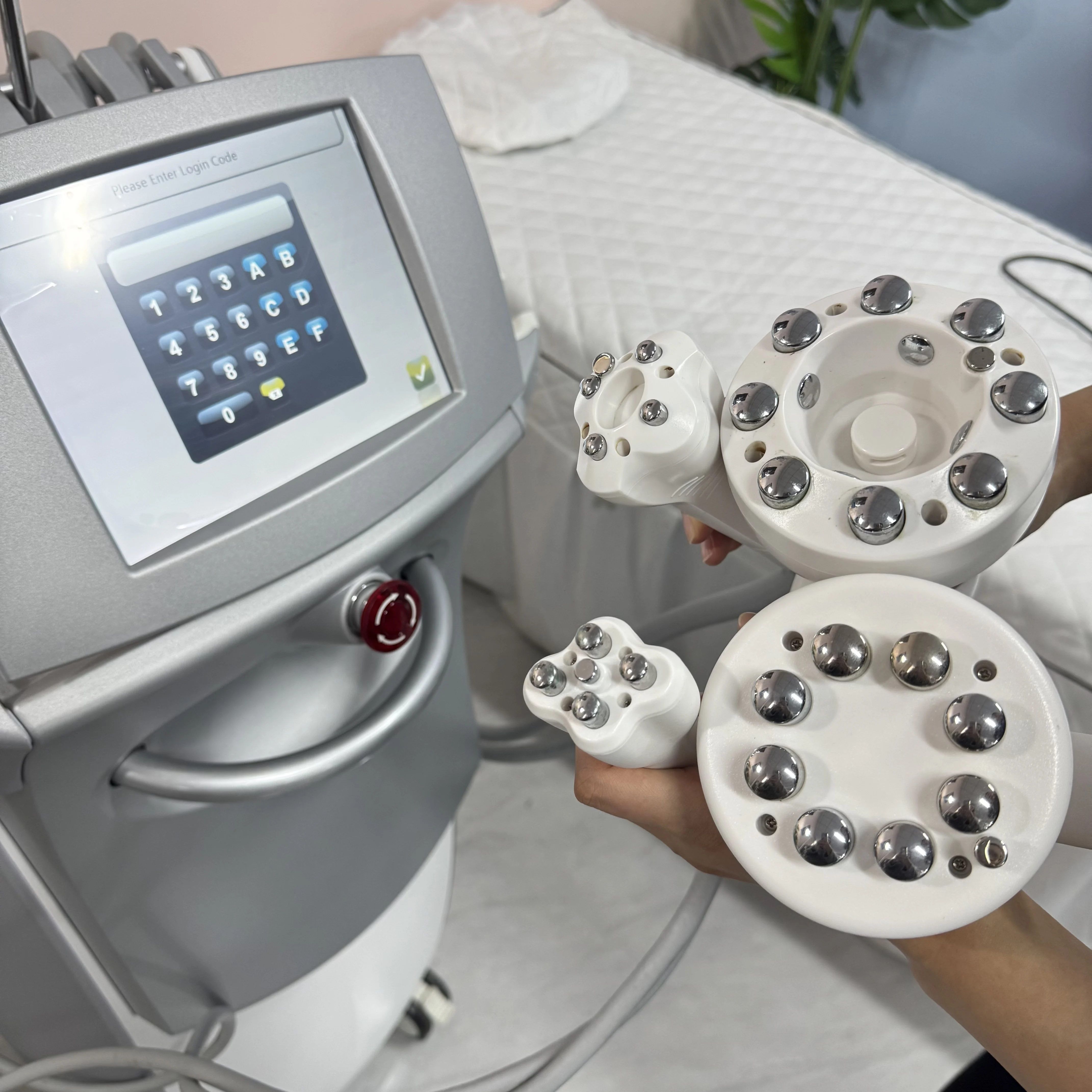 Venus Legacy Body Shaper Fat Reduction Device Portable Radio Frequency Original Cavitation Massage Body Shaper