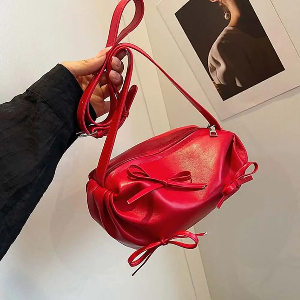 Retro Korean Style PU Bow Shoulder Bag Solid Color Minority Design Crossbody Bag Handbag French Style Pleated Cloud Bag Women