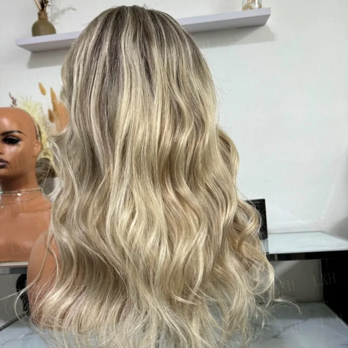 Baby Hair 24Inch Long 180%Density Highlight Blond Body Wave HD Lace Frontal Wigs Hair Pre Plucked Hair Wigs For Women Deep Part