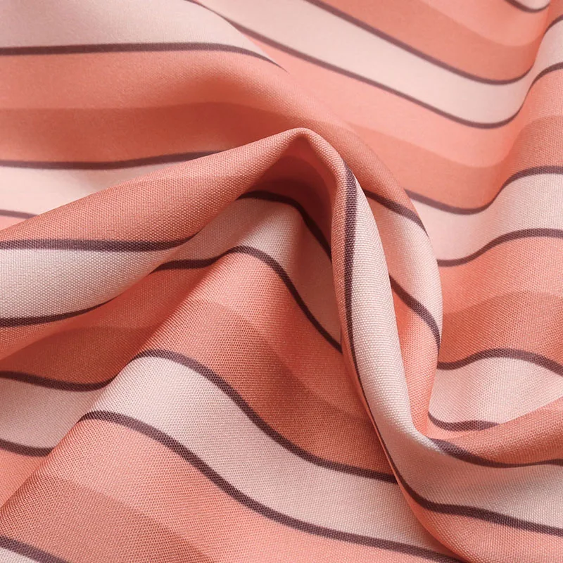 ชุดเดรสลายทางสีชมพูของผู้หญิง ชุดเดรสแม็กซี่แขนกุดผูกคอ ชุดเดรสลำลองสำหรับวันหยุดฤดูร้อนชายหาดโบฮีเมียน