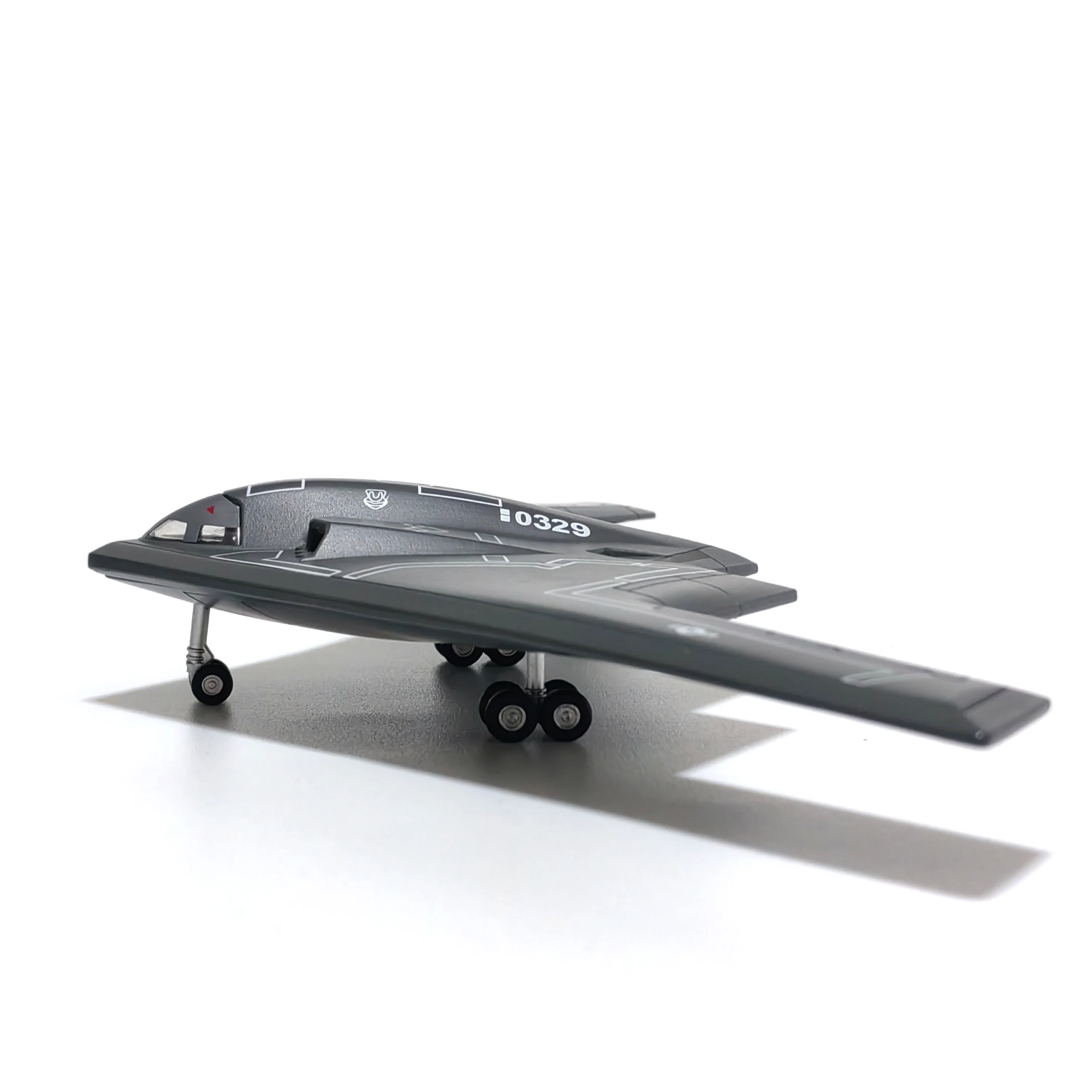 B2 1/200 نموذج مقياس معدني (بما في ذلك القاعدة) وضع المنزل، مجموعة الديكور هدية إبداعية لعيد الميلاد الجمعة السوداء