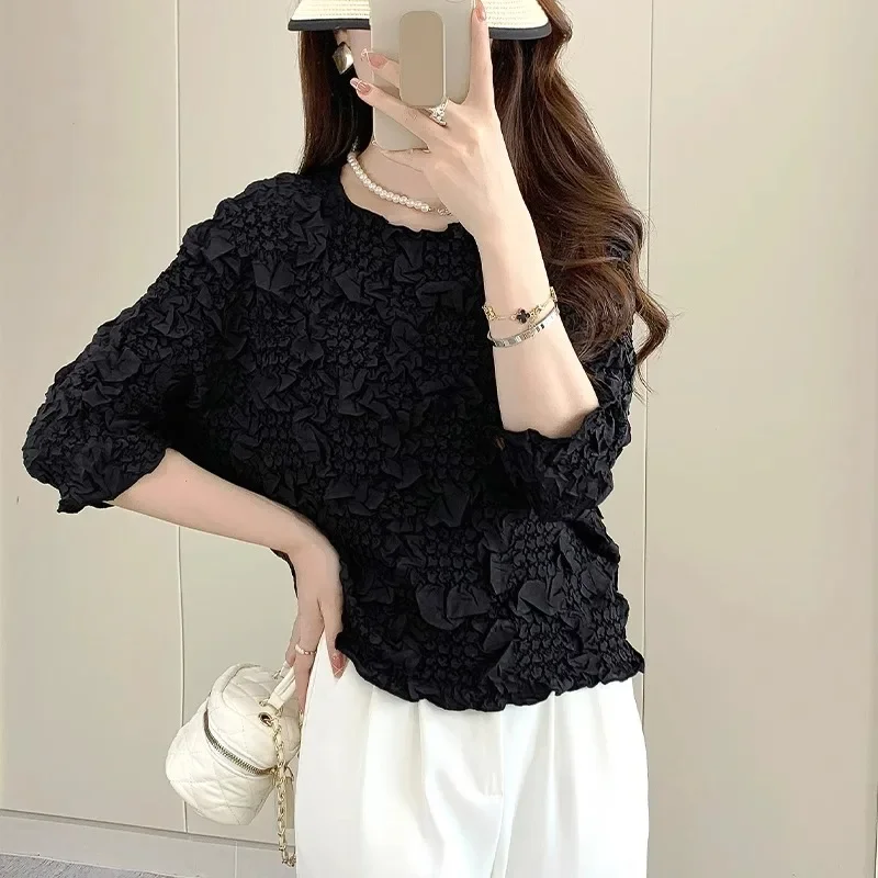 Miyake Temperament Pleated Top for Women\'s 2025 Summer New Embroidered Design High-quality Short Sleeved T-shirt