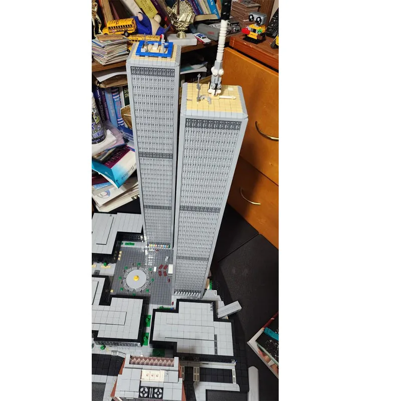 

MOC-156123Новый классический городской мирный торговый центр, модель строительного блока, 12400 деталей, строительный блок для мальчиков и детей на день рождения, игрушка в подарок