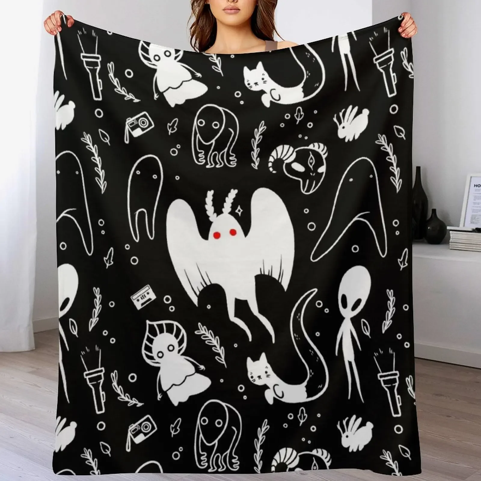 

cryptids in black Throw Blanket Warm Napping Blanket for Office Couch Bed