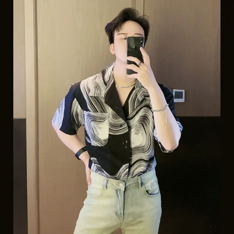 

Thin Men's High-end Ice Silk Shirt Short-sleeved Handsome Ink Nightclub Hairstylist Loose