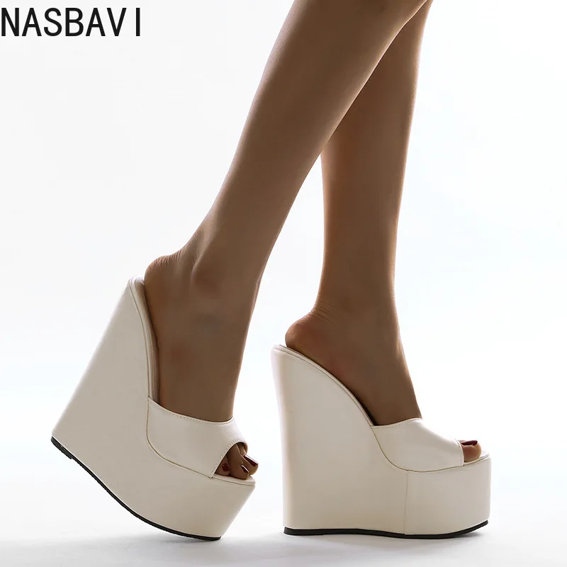

NASBAVI 2025 Fashion Peep Toe Wedges Heel Outside Women Slippers Concise PU Platform Slip on Summer Beach Mules Apricot 35-42