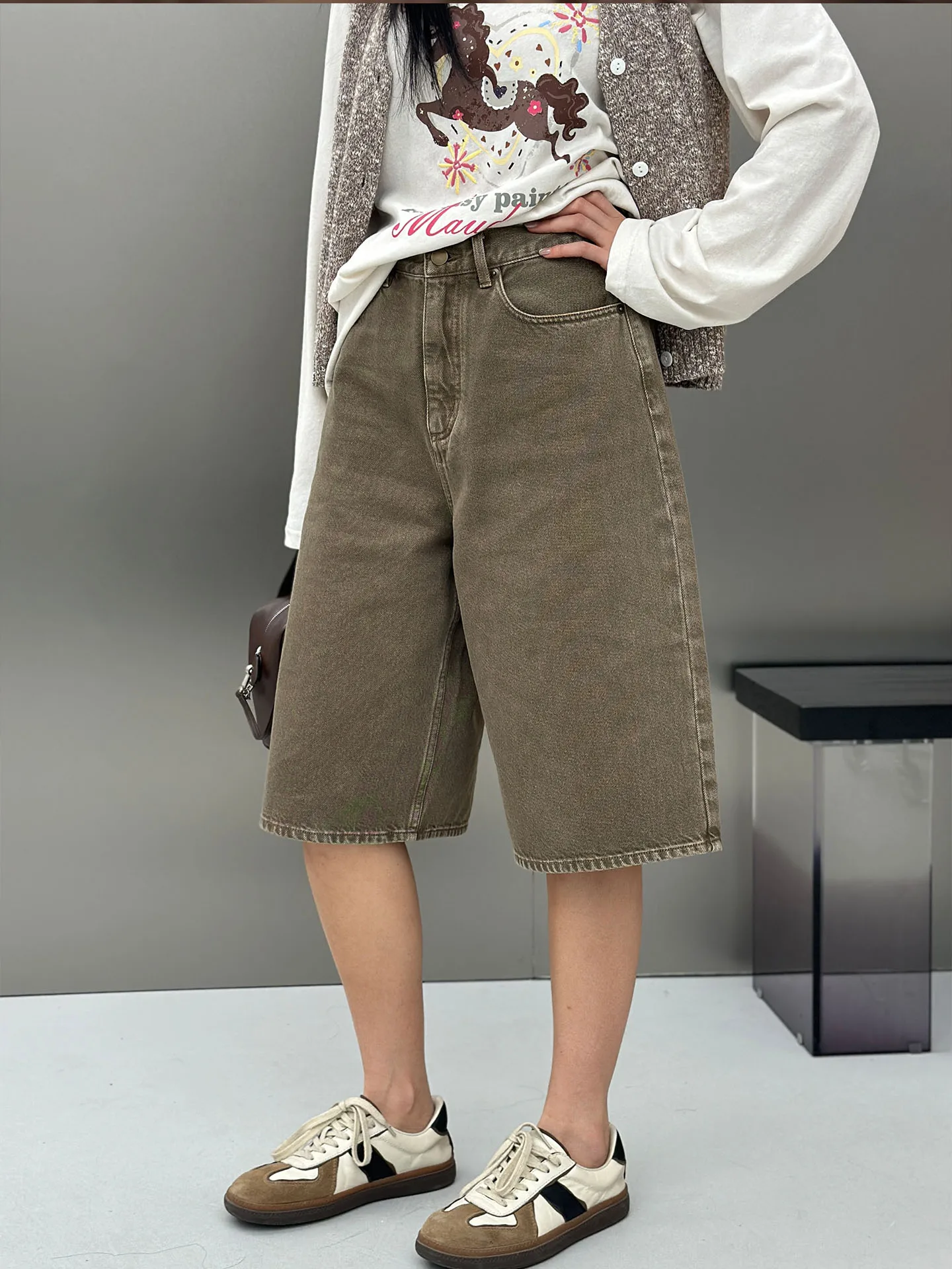 

Wangzaijia Ganshan Jeans Spring 2026 Women's High Waist Cotton Straight Leg Jeans Vintage Washed Slimming High Risen Trousers