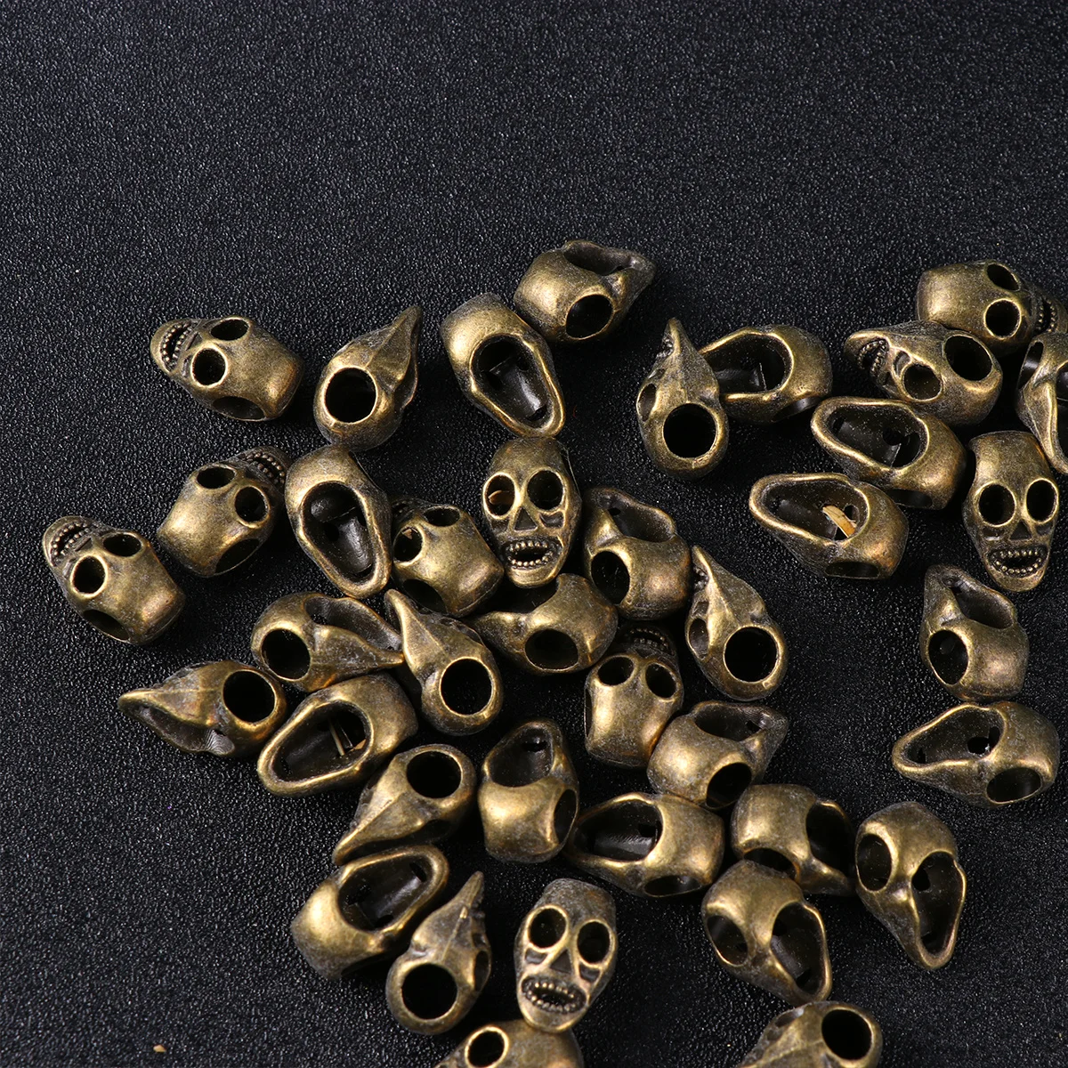 

50Pcs Vintage Alloy Skull Beads Large Hole for DIY Jewelry Making Bracelets Necklaces Key Chains Crafts Accessories