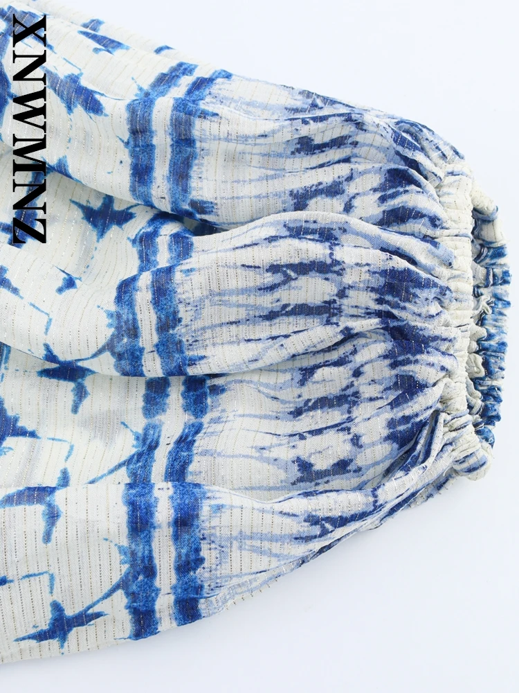 XNWMNZ 2025 Wiosna Kobieta Moda boho V-Collar Print mini sukienki Szykowne wakacje Lato Kobieta Niebieski długi rękaw Sukienka w kratę Krawat