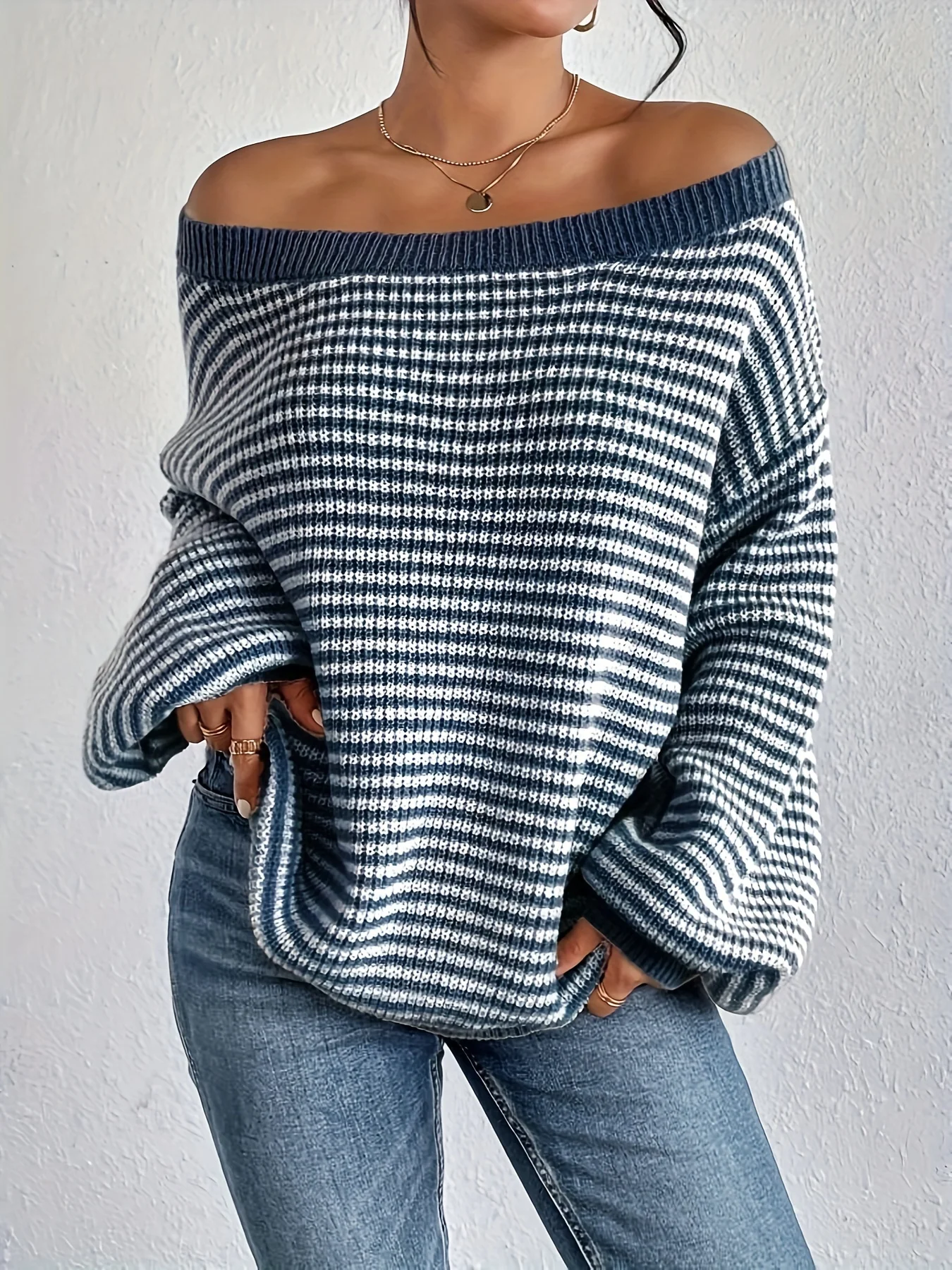 2024 New Year\'s hot fashion striped versatile round neck pullover knit sweater