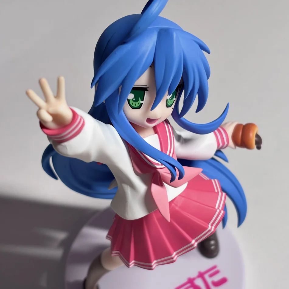 17cm Anime Lucky Star Izumi Konata Figur Niedliche Matrosenuniform Figurine Modell Spielzeug Tischdekoration Wohndeko Sammlerstück Geschenk – Detail 7