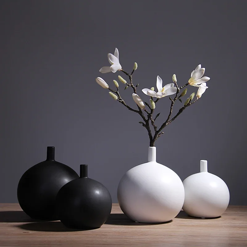Nordic modern black and white ceramic hydroponic vase round ornament table flower Vases home decoration ornaments spherical