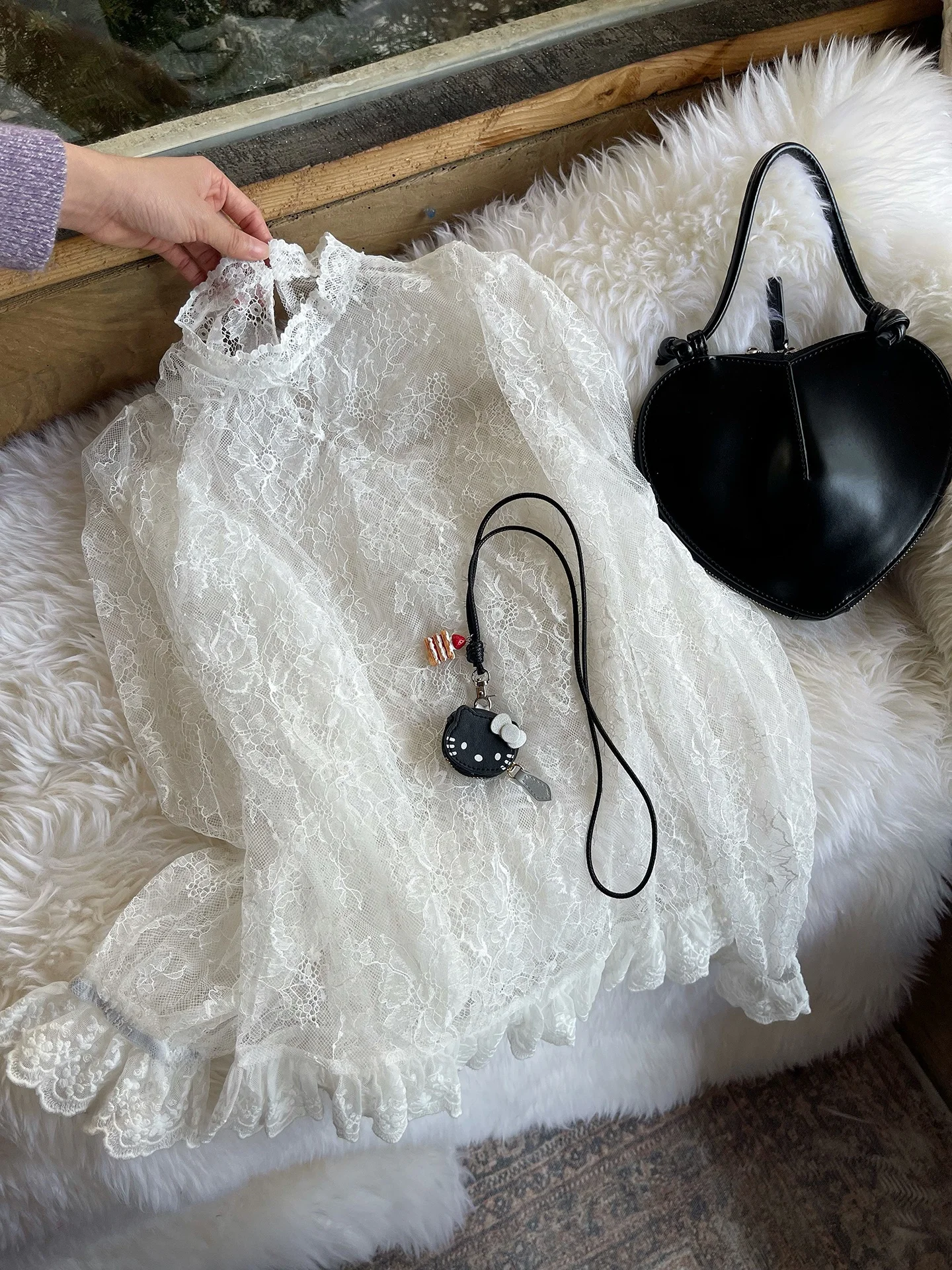 

Женская блузка с длинным рукавом и кружевом, базовый слой, модный дизайн, элегантный топ, трендовая новинка