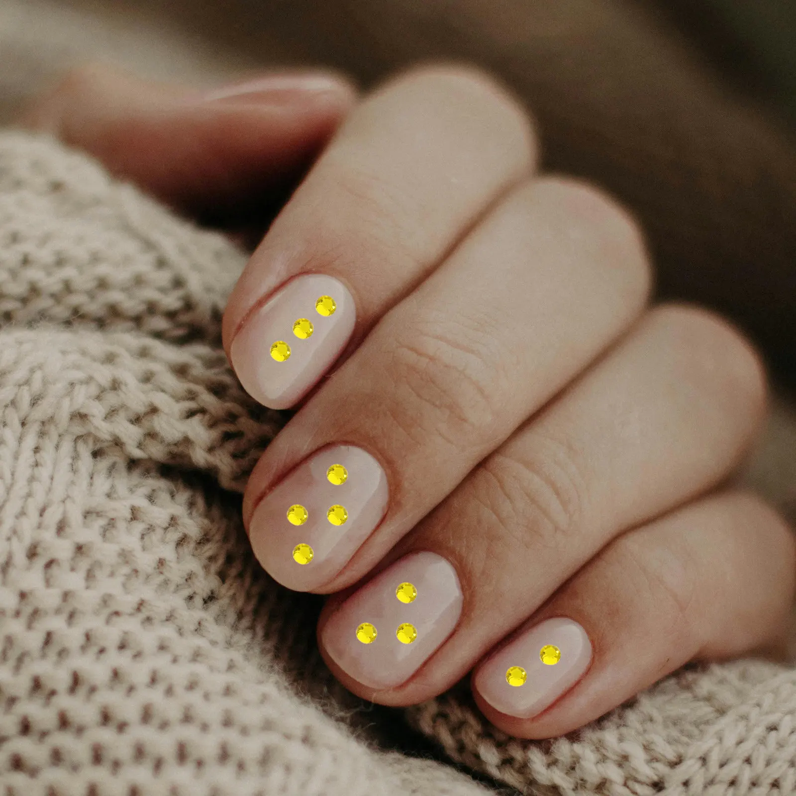 

2880Pcs Glass Rhinestones Crystal Flatback Nail Gems for Acrylic Nails Nail Art DIY Craft Supplies Glass Rhinestones