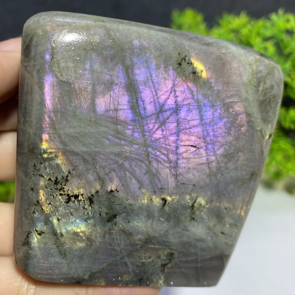 Natural Labradorite Stone Gemstone - Yellow & Blue Light Crystals for Meditation Chakra Reiki Home Decor & Gift