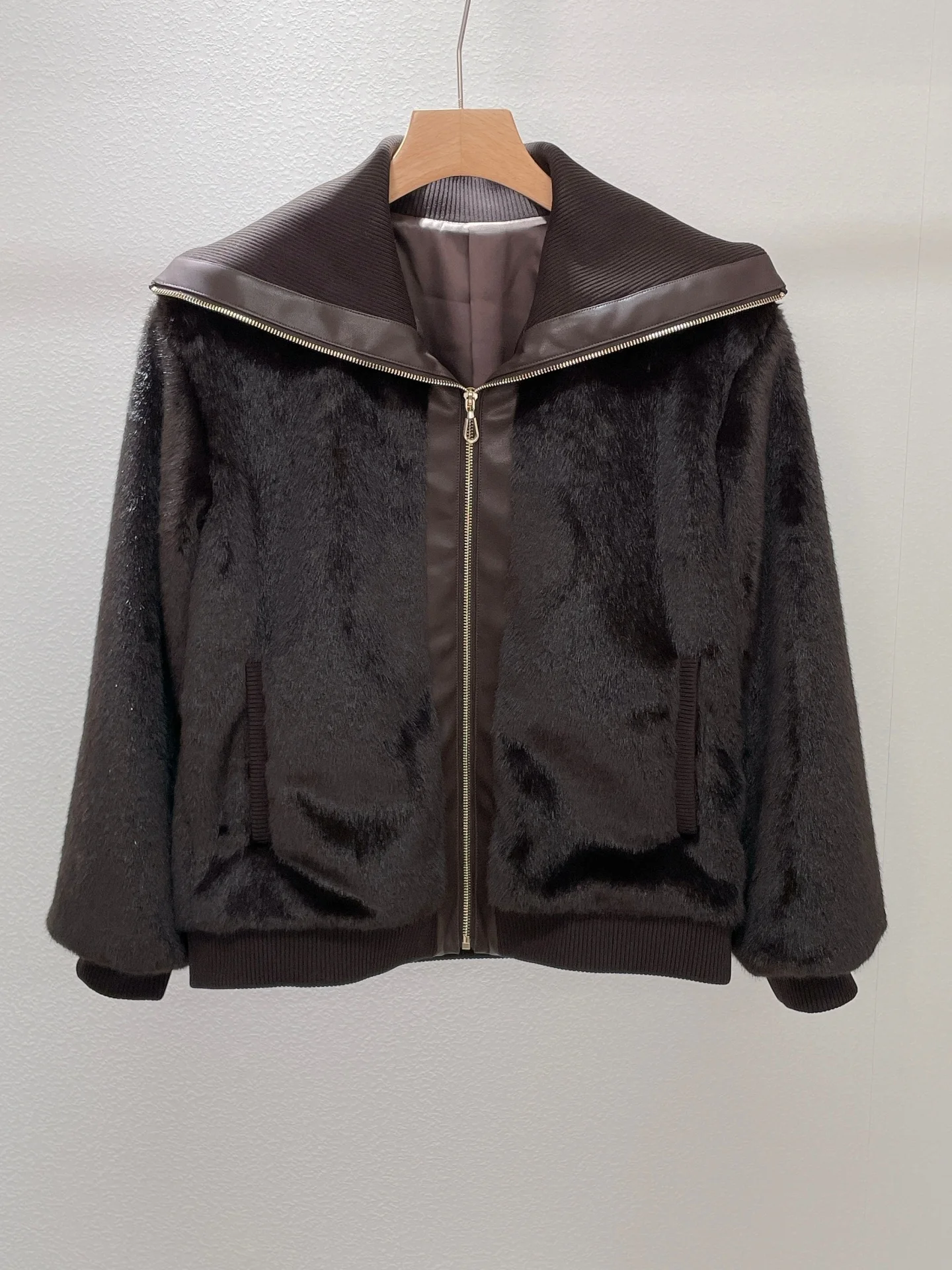 

Женское зимнее пальто Thiened Warmth из искусственного меха, повседневное, с откидным воротником, приталенное, на молнии