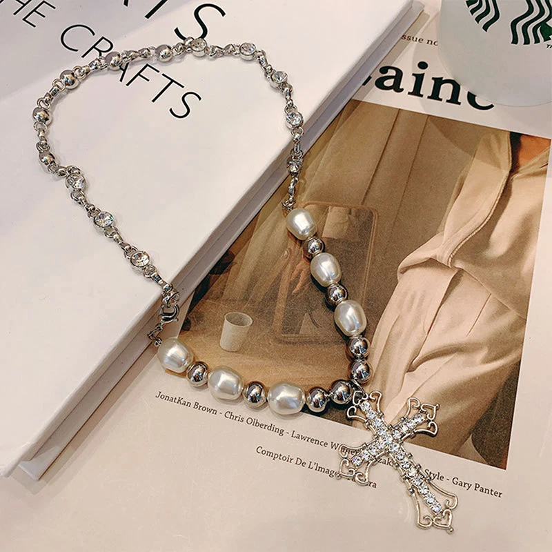 Retro Diamond Inlaid Pearl Pendant Necklace Punk Hip Hop Simple Cool Cross Chain Exquisite Temperament Party Jewelry Gifts