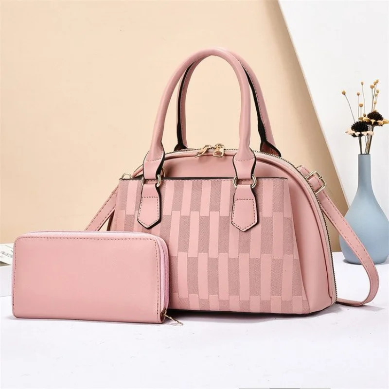 

Стильная женская кожаная большая сумка с узором лилии и легким, мягким, элегантным, винтажным, в стиле Париж, повседневным, повседневным, пригородном стилем ​