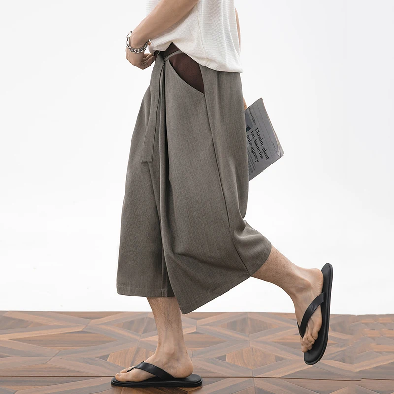 Retro Men's Wide Leg Shorts Pleated Culottes Color Block Waist Loose Casual Streetwear Straight Knee Length Pants (no belt)