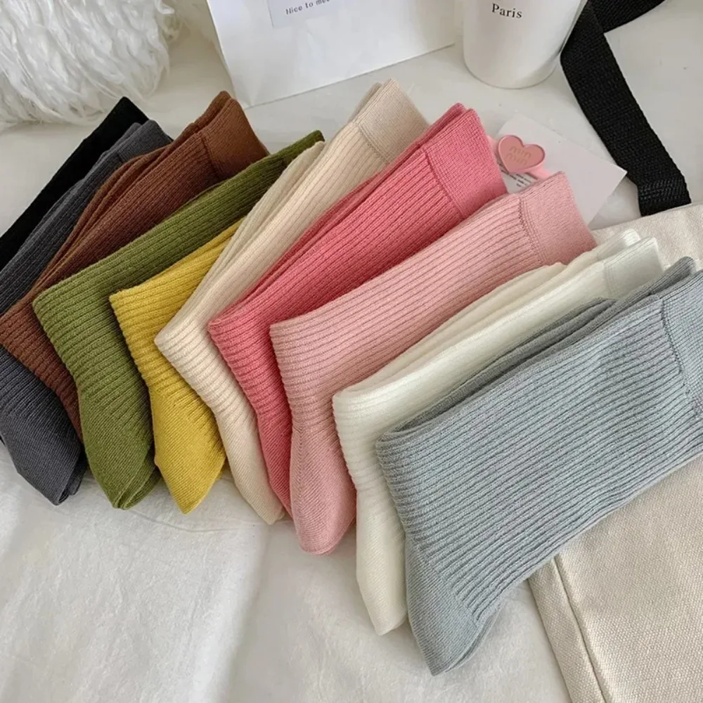 Women Thin Simple Socks Casual Cotton Breatable Harajuku Streetwear Sports Socks Fashion School Girls Black White Stockings