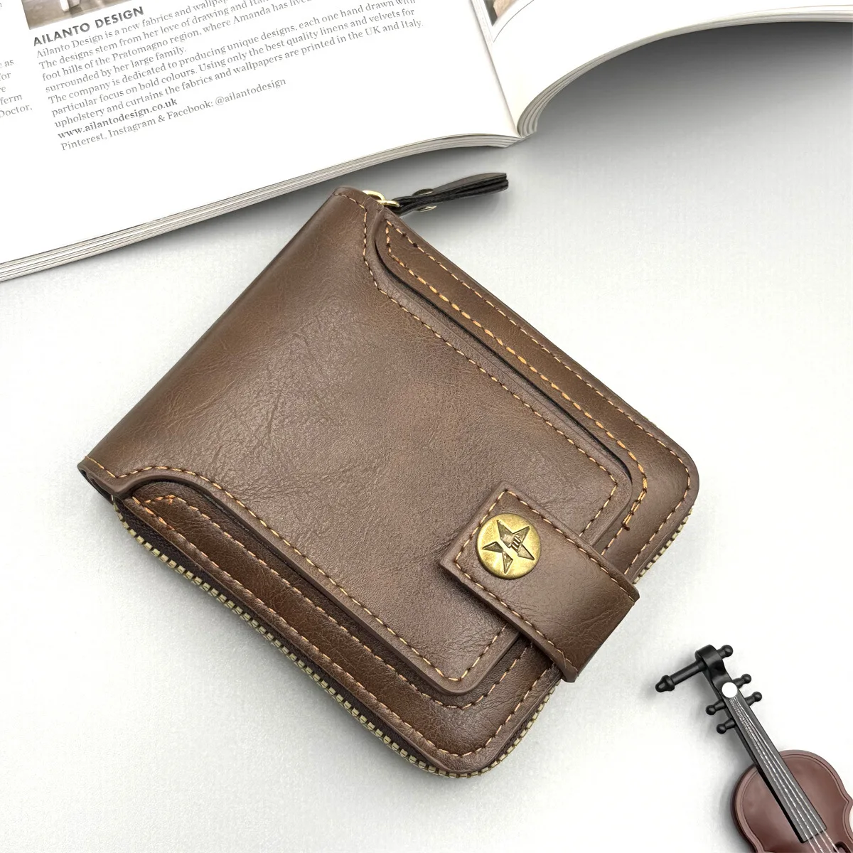 Large Capacity Vintage Zipper Wallet with Multiple Card Slots Zipper Closure for Cash Cards Keys ID Driver License Daily Carry
