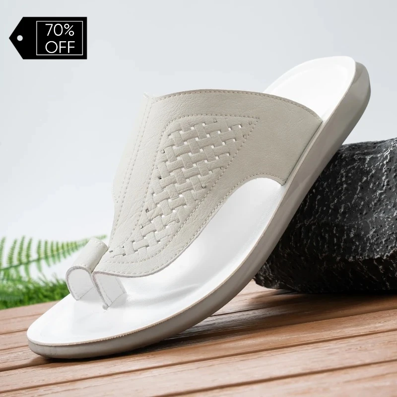 

Мужские летние модные повседневные сандалии 2026: легкие, нескользящие пляжные туфли с персонализированными ремешками для активного отдыха