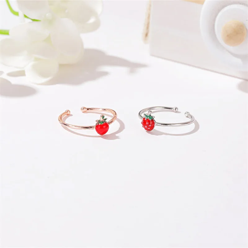 New Sweet Fruit Strawberry Ring Cute Temperament Fashionable Tail Ring Open Adjustable Finger Rings for Women Girls Party Gifts