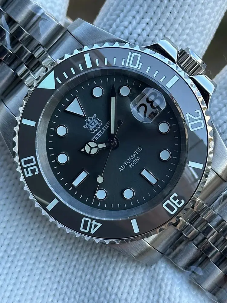 STEELDIVE SD1953 Water Ghost Keramiklünette, Saphirspiegel, leuchtendes NH35-Uhrwerk, Tauchgang, 30 Bar, wasserdichte mechanische Uhr