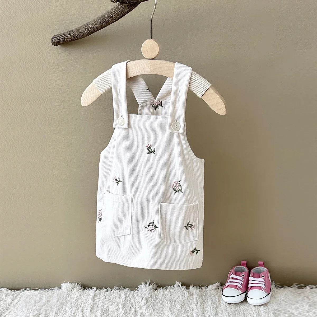 Summer Newborn Baby Girl Clothes 0-3Y Heavy Denim Dress with Flower Embroidery Strap Bodysuits Pocket Button Design