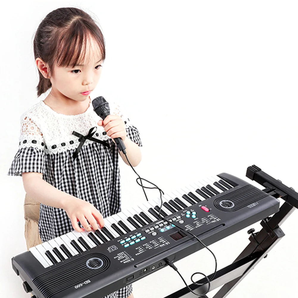 61 Keys Digital Electronic Piano Professional Portable Electronic Piano Keyboard with Microphone Musical Instrument