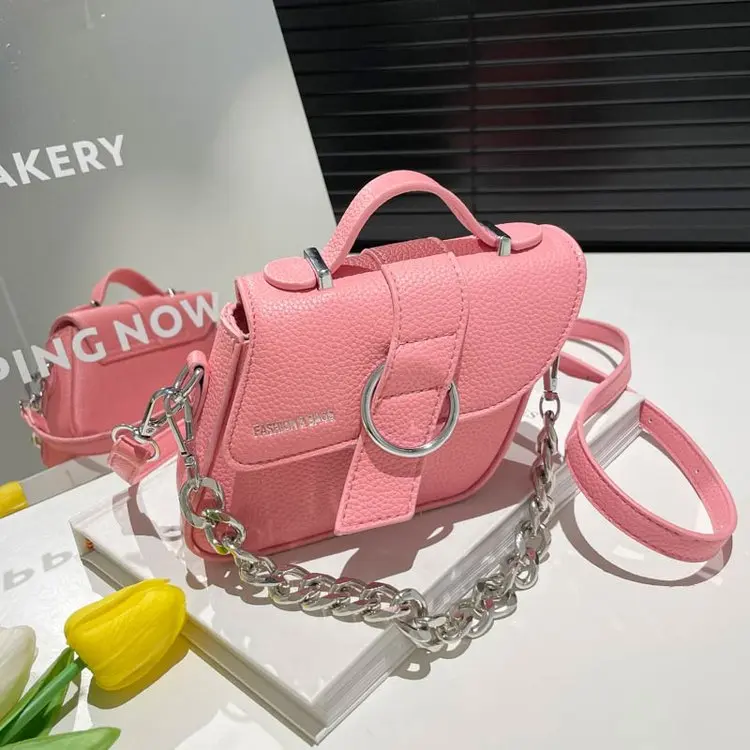 

Summer 2025 Croc-Embossed Rhombus Bag, Vegan Leather Armpit Saddle for Cafe Dates, Concerts & Street Style,Niche Gold-Tone Chain