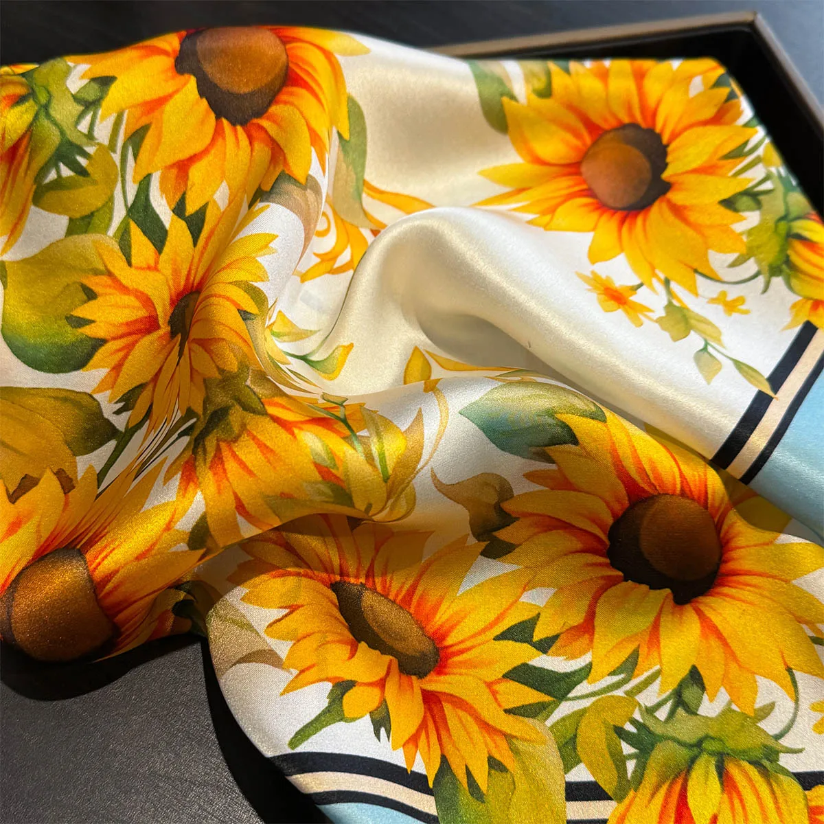 100% шелковый квадратный шарф, женский мягкий платок, женская повязка на голову, хиджаб, шаль с принтом, повязка для волос, бандана, шейный платок, ручные шарфы 2025