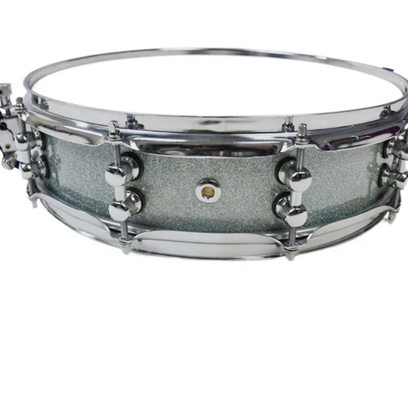 Birch lacquered snare drum